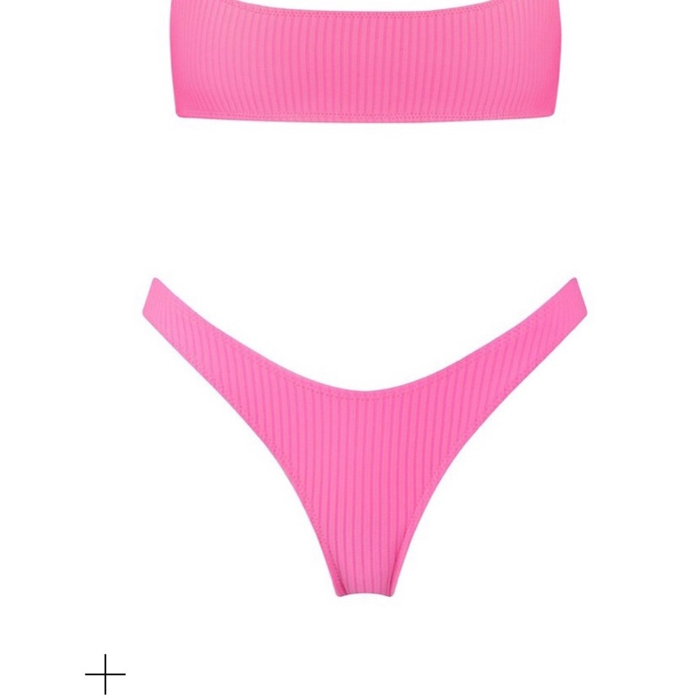 Triangl Twinkie Pink